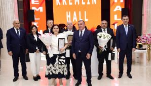 Xətai rayonunda 5 oktyabr-Müəllimlər Günü münasibətil tədbir keçirildi -       FOTOLAR — foto 15