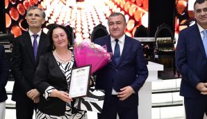 Xətai rayonunda 5 oktyabr-Müəllimlər Günü münasibətil tədbir keçirildi -       FOTOLAR — foto 17