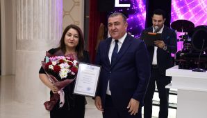 Xətai rayonunda 5 oktyabr-Müəllimlər Günü münasibətil tədbir keçirildi -       FOTOLAR — foto 26