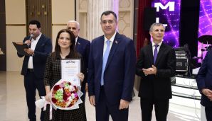 Xətai rayonunda 5 oktyabr-Müəllimlər Günü münasibətil tədbir keçirildi -       FOTOLAR — foto 28