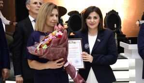 Xətai rayonunda 5 oktyabr-Müəllimlər Günü münasibətil tədbir keçirildi -       FOTOLAR — foto 32