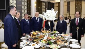 Xətai rayonunda 5 oktyabr-Müəllimlər Günü münasibətil tədbir keçirildi -       FOTOLAR — foto 3