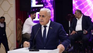 Xətai rayonunda 5 oktyabr-Müəllimlər Günü münasibətil tədbir keçirildi -       FOTOLAR — foto 8