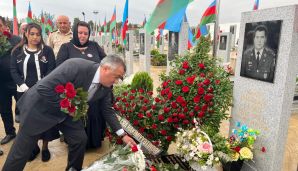 Abşeronda şəhidlərimiz ildönümlərində yad edildi -         FOTOLAR — foto 5
