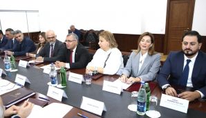 AHİK ilə Mediasiya Şurası arasında birgə əməkdaşlığa dair memorandum imzalanıb -    FOTOLAR — foto 5