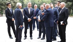 AHİK sədri qurumun Əmək və Sоsial Münasibətlər Akademiyasında tədrisin vəziyyəti ilə maraqlanıb -       FOTOLAR — foto 1