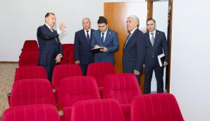 AHİK sədri qurumun Əmək və Sоsial Münasibətlər Akademiyasında tədrisin vəziyyəti ilə maraqlanıb -       FOTOLAR — foto 5