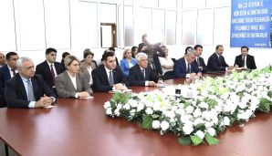 AHİK sədri qurumun Əmək və Sоsial Münasibətlər Akademiyasında tədrisin vəziyyəti ilə maraqlanıb -       FOTOLAR — foto 21