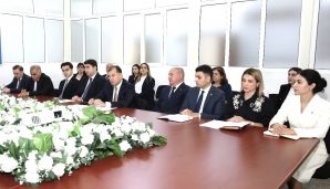 AHİK sədri qurumun Əmək və Sоsial Münasibətlər Akademiyasında tədrisin vəziyyəti ilə maraqlanıb -       FOTOLAR — foto 22