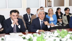 AHİK sədri qurumun Əmək və Sоsial Münasibətlər Akademiyasında tədrisin vəziyyəti ilə maraqlanıb -       FOTOLAR — foto 25