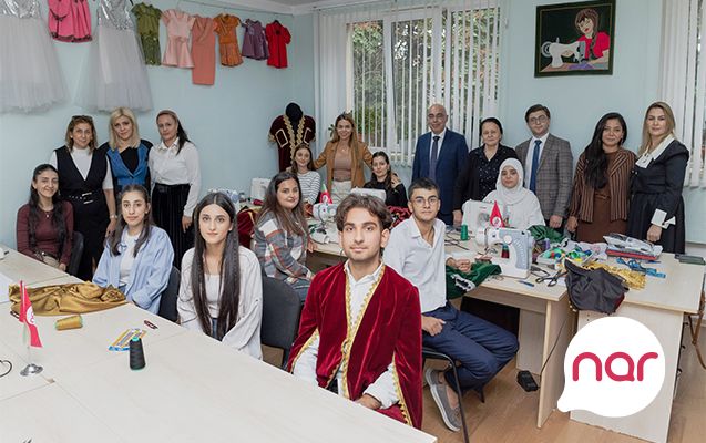 “Nar” nitq və eşitmə məhdudiyyətli şəxslər üçün peşə təlimlərinə dəstəyini davam etdirir -     FOTO