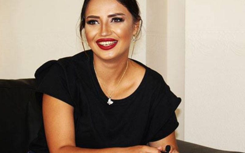Azərbaycanlı aktrisa geyimi ilə diqqət çəkdi -       FOTO