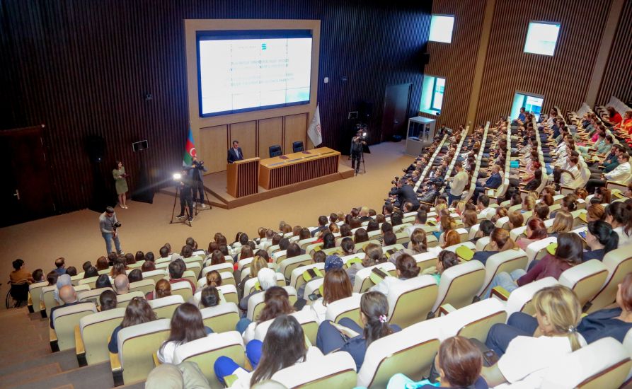 Yeni Klinika Avropa brendinə çevrilir -   Almaniyanın nəhəng medikal qrupu tibb müəssisəsində ən son tibbi innovasiyaları tətbiq edəcək - FOTOLAR
