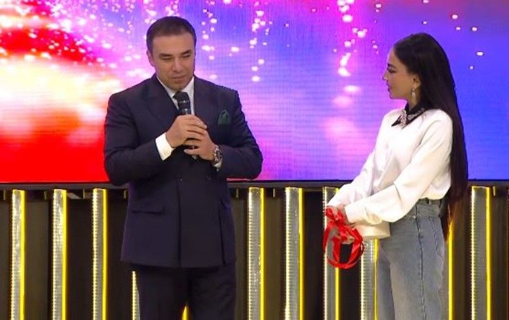 Üçüncü övladının dünyaya gələcəyi haqda məlumatın yayıldığına görə polisə müraciət edəcək