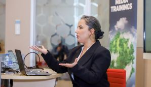 “COP29 və Dayanıqlı Media Təcrübələri” mövzusunda növbəti təlimlər keçilir  -   FOTOLAR — foto 8
