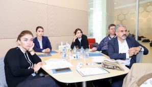 “COP29 və Dayanıqlı Media Təcrübələri” mövzusunda növbəti təlimlər keçilir  -   FOTOLAR — foto 4