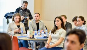 “COP29 və Dayanıqlı Media Təcrübələri” mövzusunda növbəti təlimlər keçilir  -   FOTOLAR — foto 2