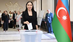 Prezident İlham Əliyev, birinci xanım Mehriban Əliyeva və qızları Leyla Əliyeva səs verib -       YENİLƏNDİ — foto 2