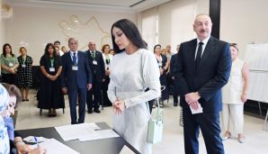 Prezident İlham Əliyev, birinci xanım Mehriban Əliyeva və qızları Leyla Əliyeva səs verib -       YENİLƏNDİ — foto 8