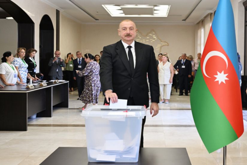 Prezident İlham Əliyev, birinci xanım Mehriban Əliyeva və qızları Leyla Əliyeva səs verib -       YENİLƏNDİ