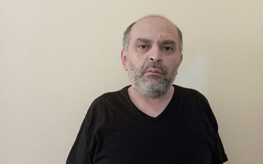 Vətəndaşlara əlillik təqaüdləri düzəltmək adı ilə 30 min manatdan çox pulu ələ keçirməkdə şübhəli bilinən şəxs saxlanılıb