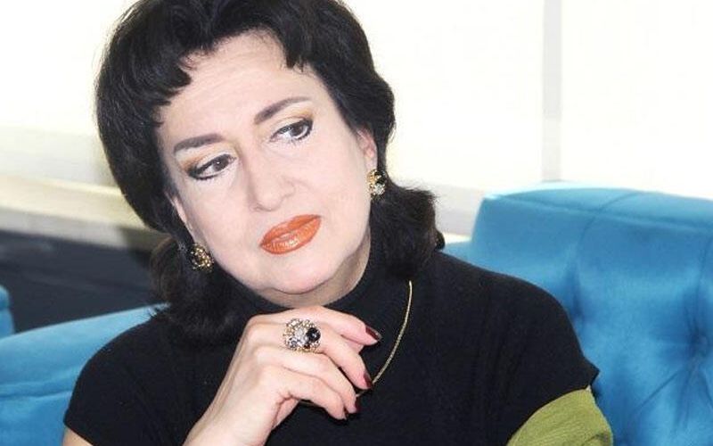 Xəyanətə görə ayrılıb: "Səhnədən çıxıb AĞLAYIRDIM" -     VİDEO