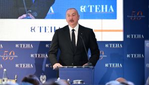 İlham Əliyev Beynəlxalq Çernobbio Forumunda “Yeni geosiyasi şəraitdə Azərbaycanın rolu” adlı sessiyada çıxış edib -   YENİLƏNDİ - FOTOLAR — foto 1