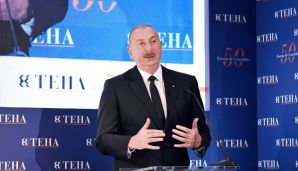 İlham Əliyev Beynəlxalq Çernobbio Forumunda “Yeni geosiyasi şəraitdə Azərbaycanın rolu” adlı sessiyada çıxış edib -   YENİLƏNDİ - FOTOLAR — foto 10
