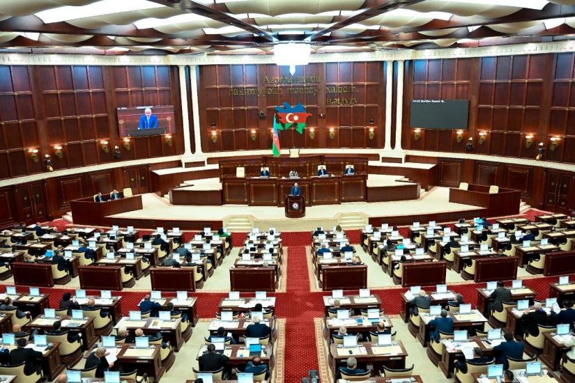 Milli Məclisin yeni sədri bu tarixdə seçiləcək: İki deputat daha şanslıdır -     ADLAR