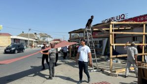 Xəzər rayonunda sürücülərin və piyadaların hərəkətinə maneə yaradan mağaza söküldü -           FOTOLAR — foto 3