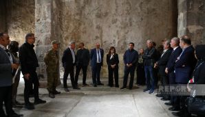 Diplomatik korpusun nümayəndələri Xudavəng monastır kompleksində olublar — foto 8