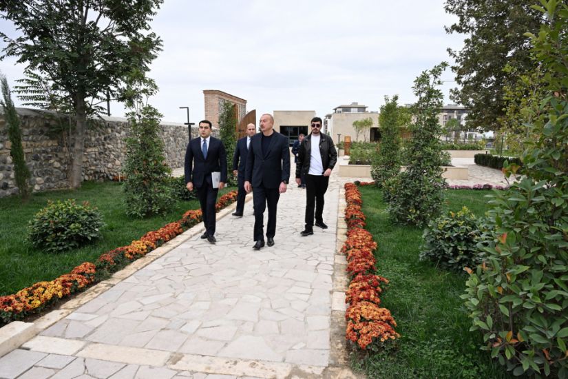Prezident İlham Əliyev Ağdam şəhərində İmarət Kompleksinin bərpadan sonra açılışında iştirak etdi -   FOTO - YENİLƏNDİ