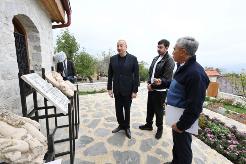 Prezident İlham Əliyev Şuşada Üzeyir Hacıbəylinin ev-muzeyinin bərpadan sonra açılışında iştirak edib -   YENİLƏNDİ
