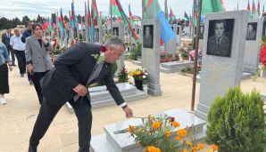 Abşeron rayonunda şəhidlərimiz anım günlərində yad edildi -   FOTOLAR — foto 15