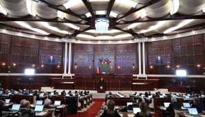 Yeddinci çağırış Azərbaycan Respublikası Milli Məclisinin ilk iclası keçirilib Prezident İlham Əliyev iclasda iştirak edib və nitq söyləyib -            YENİLƏNDİ - 2 — foto 12