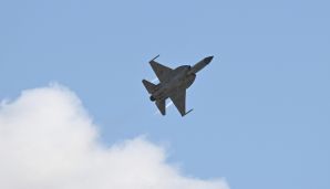Prezident İlham Əliyevə çoxməqsədli JF-17C təyyarələri təqdim olunub -     YENİLƏNDİ - 2 — foto 11