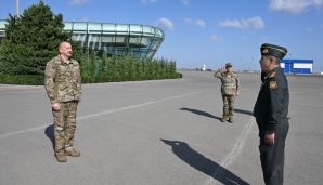 Prezident İlham Əliyevə çoxməqsədli JF-17C təyyarələri təqdim olunub -     YENİLƏNDİ - 2 — foto 1