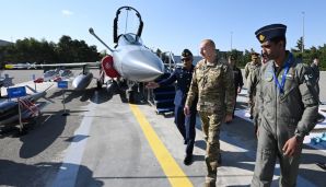 Prezident İlham Əliyevə çoxməqsədli JF-17C təyyarələri təqdim olunub -     YENİLƏNDİ - 2 — foto 3