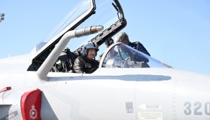 Prezident İlham Əliyevə çoxməqsədli JF-17C təyyarələri təqdim olunub -     YENİLƏNDİ - 2 — foto 5