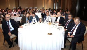 Bakıda "İqlim dəyişmələri və ədalətli keçid: həmkarlar ittifaqlarının rolu və fəaliyyətləri" mövzusunda beynəlxalq konfrans keçirilir -   FOTOLAR — foto 15