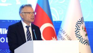 Bakıda "İqlim dəyişmələri və ədalətli keçid: həmkarlar ittifaqlarının rolu və fəaliyyətləri" mövzusunda beynəlxalq konfrans keçirilir -   FOTOLAR — foto 18