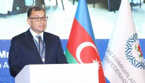 Bakıda "İqlim dəyişmələri və ədalətli keçid: həmkarlar ittifaqlarının rolu və fəaliyyətləri" mövzusunda beynəlxalq konfrans keçirilir -   FOTOLAR — foto 19