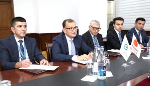 AHİK sədri Sahib Məmmədov beynəlxalq həmkarlar ittifaqı təşkilatlarının nümayəndələri ilə görüşlər keçirdi -    FOTOLAR — foto 2