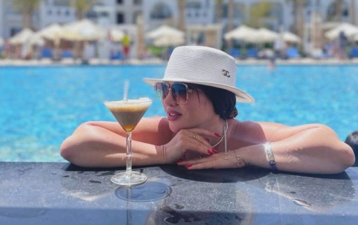 Fatimə hovuzdan görüntüsünü paylaşdı -     FOTO