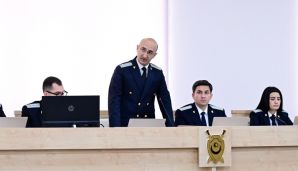 Bağanıs Ayrımda erməni hərbçilərin yandıraraq qətlə yetirdikləri 39 günlük körpə ilə bağlı videomateriallar məhkəmədə nümayiş etdirildi -   FOTO — foto 2