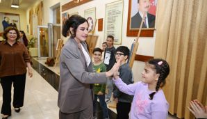 Mehriban Əliyeva və Leyla Əliyeva Bakıdakı 1 saylı körpələr evində və 1 saylı uşaq evi sosial xidmət müəssisəsində olublar — foto 14