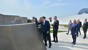 Xətai rayonunda “Vətənpərvər gənclik parlaq gələcəyimizin təminatıdır” mövzusunda tədbir keçirildi -    FOTOLAR — foto 3