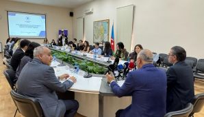 “Konstitusiya və Suverenlik İli” çərçivəsində media nümayəndələri üçün məlumat sessiyası keçirildi -   FOTOLAR — foto 7