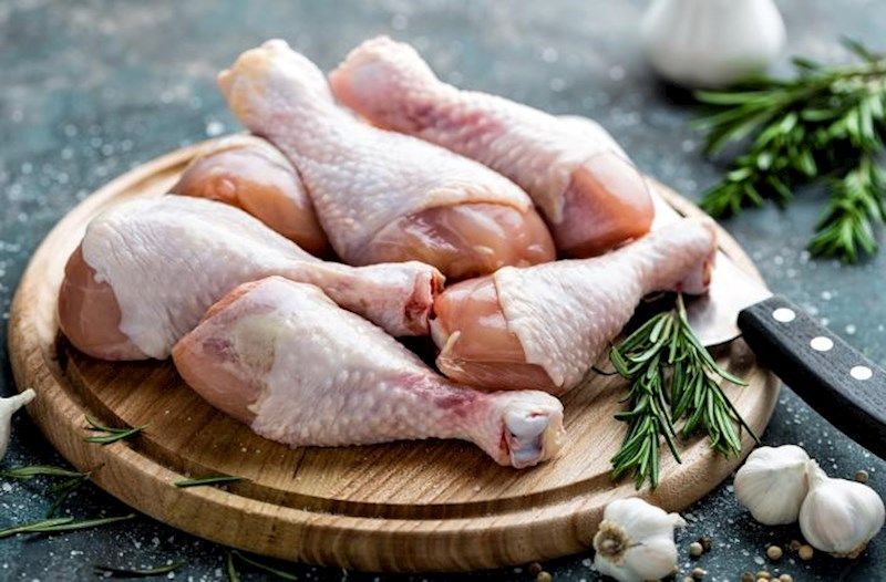 Toyuq ətinin həddindən artıq istehlakı xərçəng riskini artıra bilər