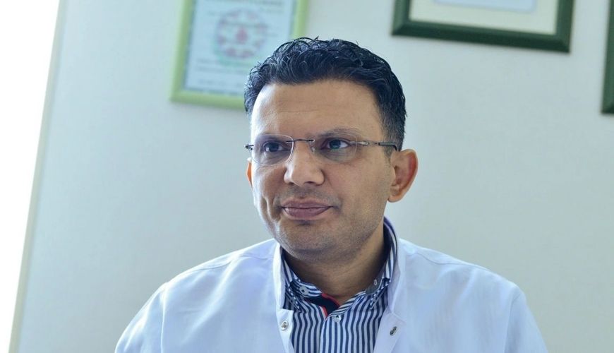 Hakim tanınmış həkimə -     Kamil Əhmədovun həyat yoldaşı pul olmadığına görə ölməlidir?